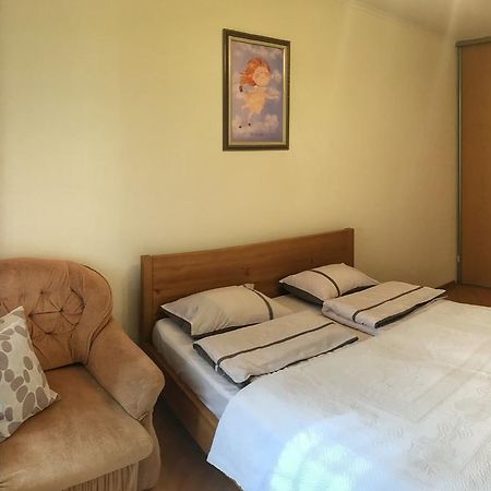 Apartments In The Center Kamianets-Podilskyi Εξωτερικό φωτογραφία