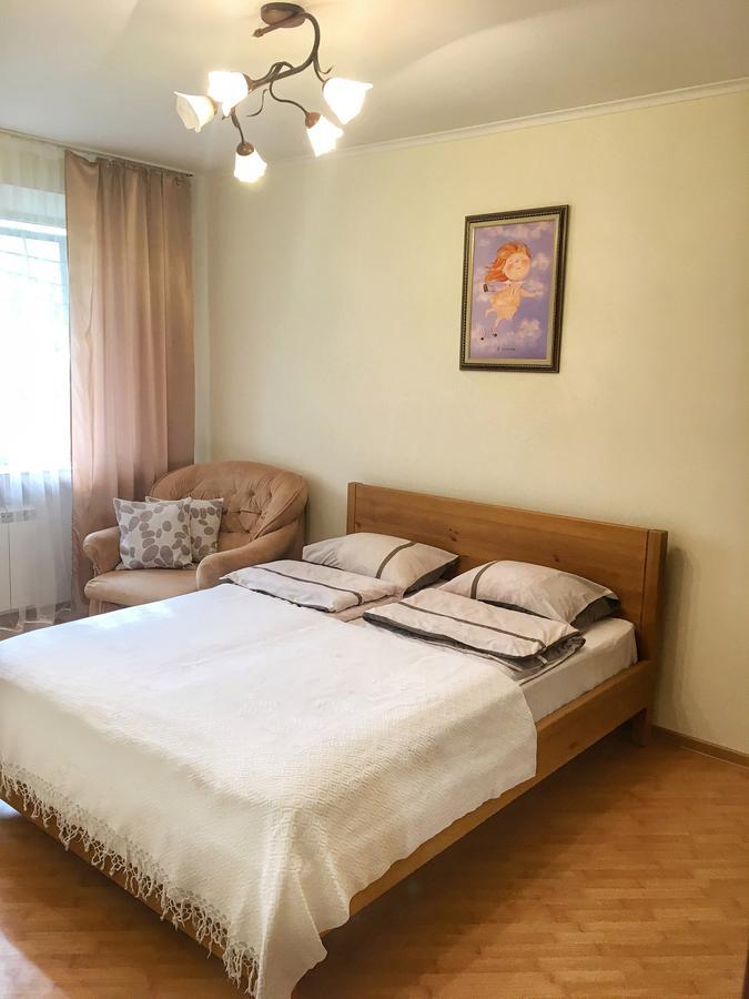 Apartments In The Center Kamianets-Podilskyi Εξωτερικό φωτογραφία